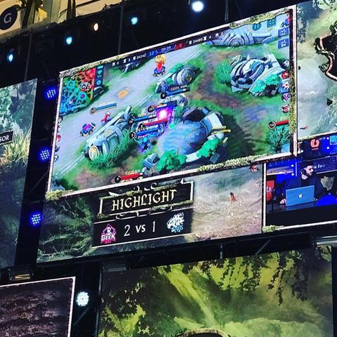 刀剑神域无限瞬间技能,无尽瞬间中如何发挥她的实力