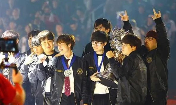 英雄联盟s3世界总决赛视频（SKT能否再次登顶）