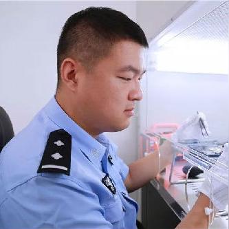 《夏洛克福尔摩斯第一章》案发现场还原，探秘全新推理视觉盛宴