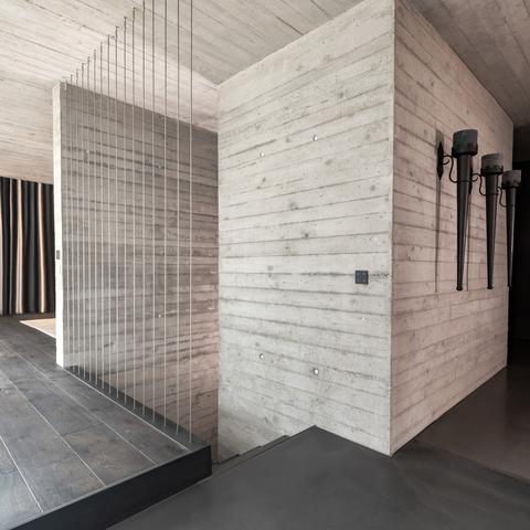 《堡垒之夜》森林地形制胜攻略：揭秘高效战斗技巧