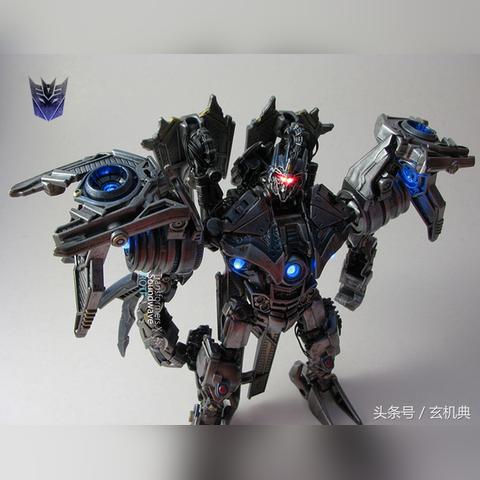 《变形金刚2》PC攻略：深度解析汽车人与霸天虎战术秘籍，助你卷土重来！