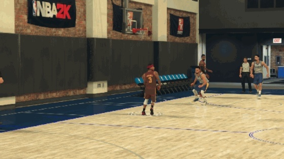 NBA2K10防守秘籍GIF动画解析，掌握高效防守策略！