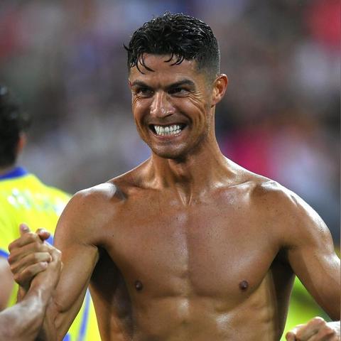 FIFA23射门技巧揭秘：掌握强力射门技巧，轻松进球如麻