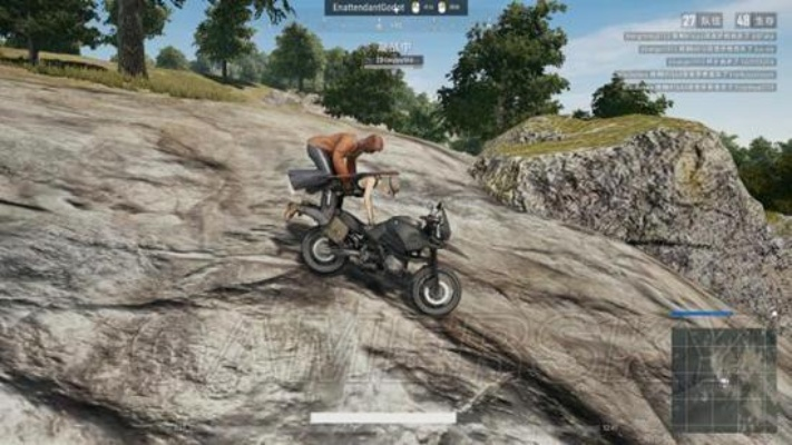 《绝地求生》摩托高阶玩法揭秘：掌握空翻技巧，飞驰战场！