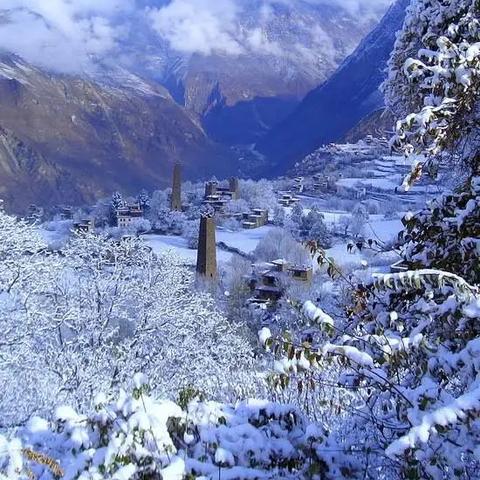 堡垒之夜新手必看！快速储物技巧，材料选择攻略大揭秘！