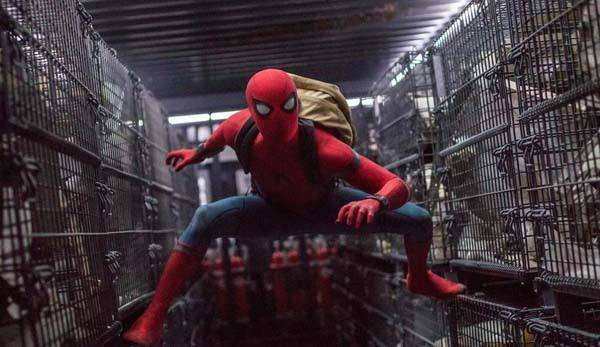 《漫威蜘蛛侠》拍照秘境揭秘：独家拍照点攻略指南