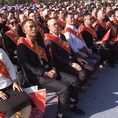 《热血传奇》怀旧版新区豪情战歌，今日开服，独家福利等你来战！