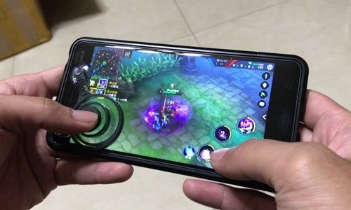 手机网游变态版,是捷径还是陷阱 手机网游变态版,是捷径还是陷阱