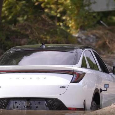 《阿尔法测试》0.7.4版本震撼上线，独家体验新价值！