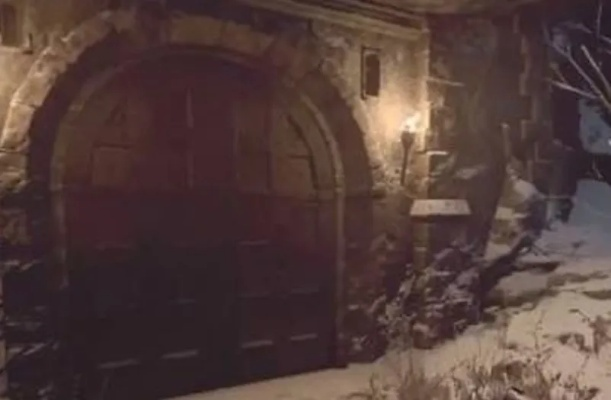 《生化危机8》黄金宝箱全位置揭秘！河畔宝库开启攻略大放送