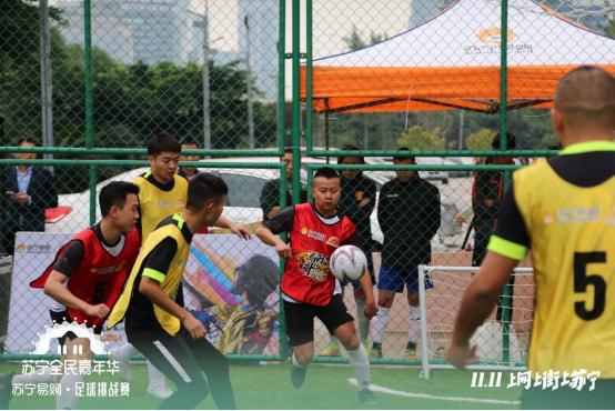 《足球大乱斗》摔跤技能解析：揭秘独门绝技，助你球场称霸