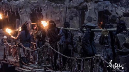 探寻20条金赤假龙位置的神秘之旅 探寻20条金赤假龙位置的神秘之旅