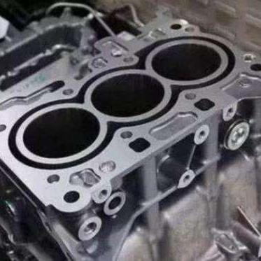 《绝地求生》受伤视角抖动揭秘：深度解析晃动原因与幅度影响