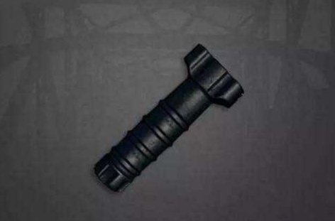 《绝地求生》握把攻略：半截式与拇指握把，实战对比谁更胜一筹？