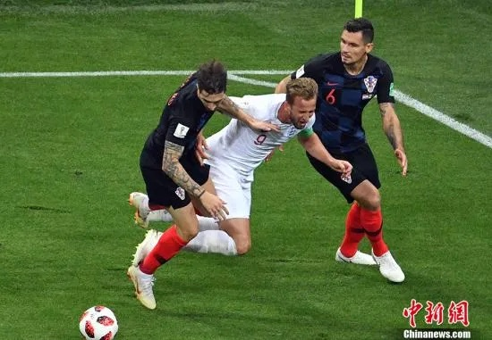 克罗地亚2:1英格兰,足球场上的激情碰撞与荣耀征程 克罗地亚2:1英格兰,足球场上的激情碰撞与荣耀征程