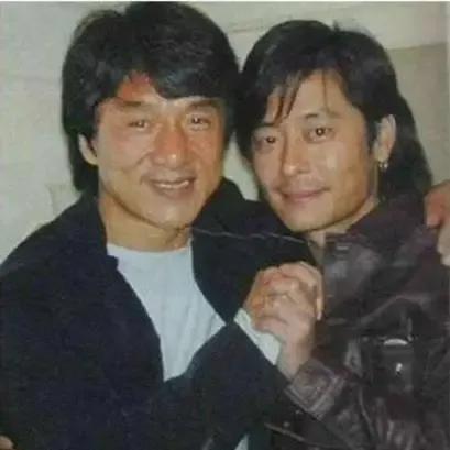 传奇声音,是纯粹的聆听体验吗？