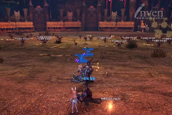 神谕之战无锁定战斗解析：深度揭秘全新操作体验