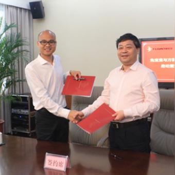 十亿补贴狂潮来袭！免费领龙兔，黄金大放送，iPhone17等你拿！