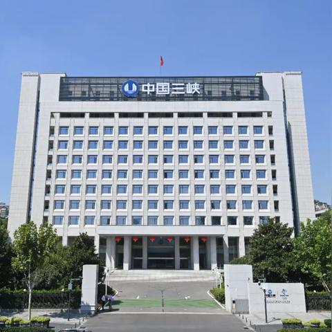 《青春故事新篇章，多样人生Steam启航》