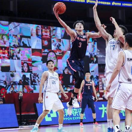 《风暴崛起》畅玩必备！揭秘最低配置，轻松驾驭游戏新体验