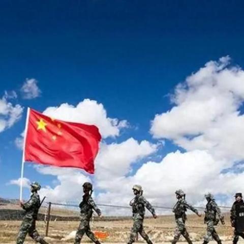 疯狂球巴布入侵：街机风格，单人与多人模式任你选择