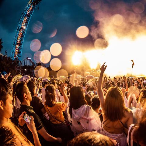 《七龙珠》电光炸裂存档攻略：快速定位存档位置技巧揭秘