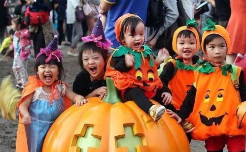 圣诞狂欢！《蛋仔派对》圣诞穿搭秀，暖冬潮流新风尚来袭！