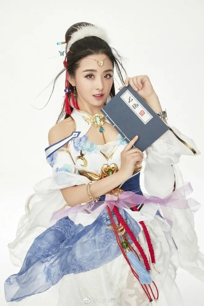 《龙之谷世界》张含韵代言，二转觉醒再燃十年谷迷泪点，独家新体验来袭！