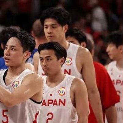 《饿狼传说》新版本不知火舞连招攻略：掌握群狼之城制胜技巧