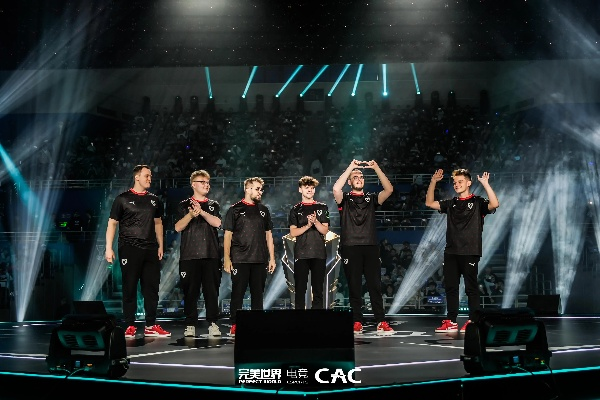 上海电竞盛宴CS狂欢，CAC 2025完美收官再创辉煌