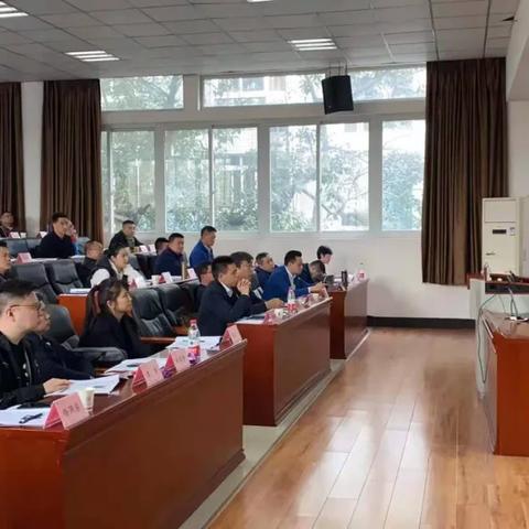 《饿狼传说》特瑞精简攻略：群狼之城玩法揭秘，轻松上手！