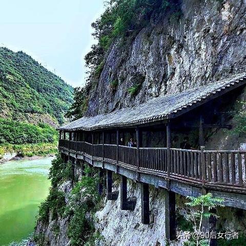 古蜀遗迹怪物攻略：掌握这些技巧，轻松应对超自然挑战