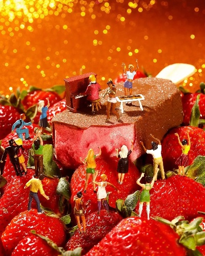 《粒粒的小人国》体验：无限放大世界，轻松化解烦恼