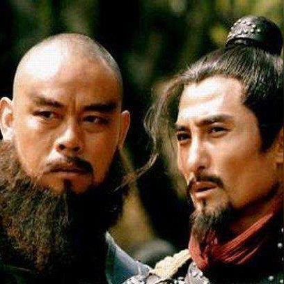 天龙手游轻松版揭秘：轻松畅玩，告别肝度，体验真江湖乐趣！