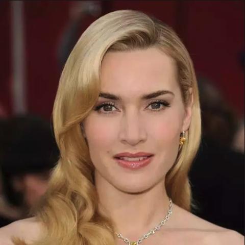 《泰坦之旅2》独家饰品盘点：揭秘游戏内隐藏珍品攻略