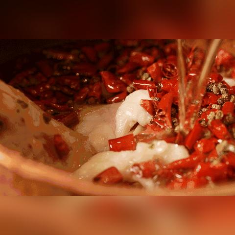 《明末渊虚之羽》新娘套装属性揭秘！独家攻略助你轻松获取新娘套装