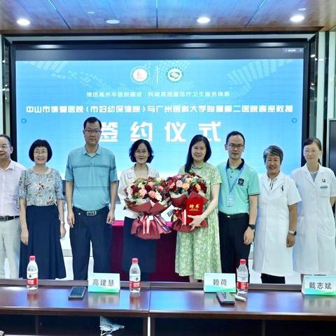 2025年度变态版手游排行：揭秘十大热门游戏，畅玩新体验