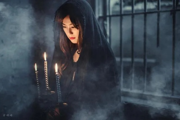 善恶抉择，悲歌女巫，一念之差定命运