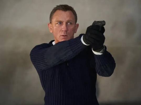 《007:曙光》电影级画质,剧情颠覆性改写,惊喜连连! 《007:曙光》电影级画质,剧情颠覆性改写,惊喜连连!