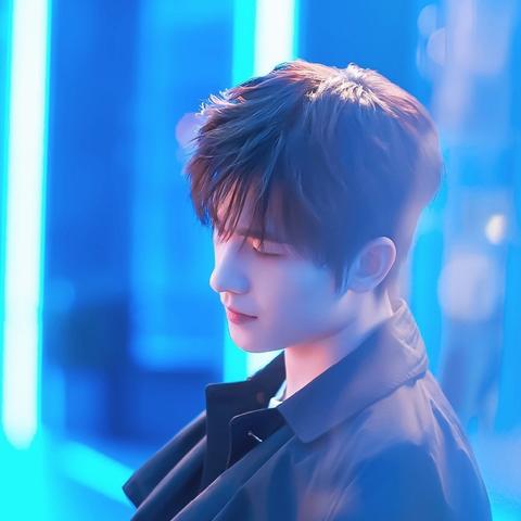 全职高手正版手游,邀你开启荣耀世界之旅,一键下载安装畅享 全职高手正版手游,邀你开启荣耀世界之旅,一键下载安装畅享