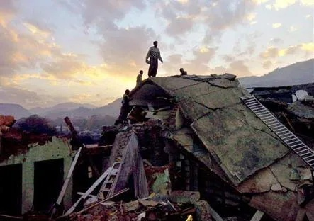 无名者玩家都在藏的「隐性生存链」为什么你攒的物资永远不够？