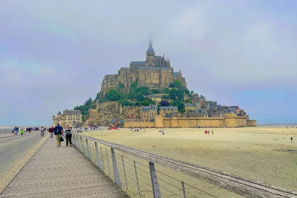 周杰伦最伟大的作品专辑封面曝光,法国圣米歇尔山成焦点 周杰伦最伟大的作品专辑封面曝光,法国圣米歇尔山成焦点