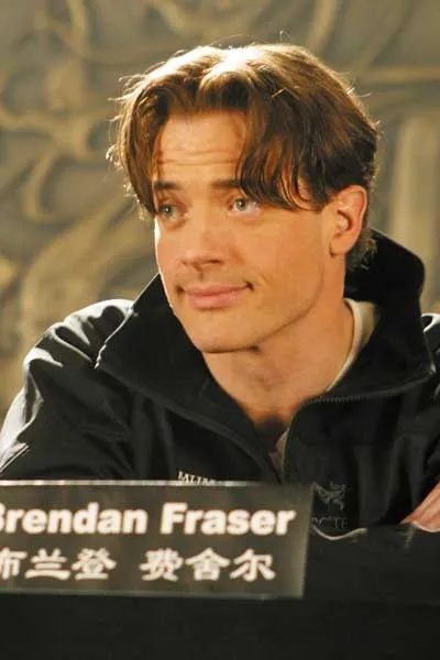 56岁布兰登演《木乃伊4》力证青春，揭秘替身新科技