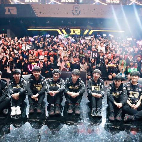 深度解析，LOL查询别人战绩的方法、意义与影响