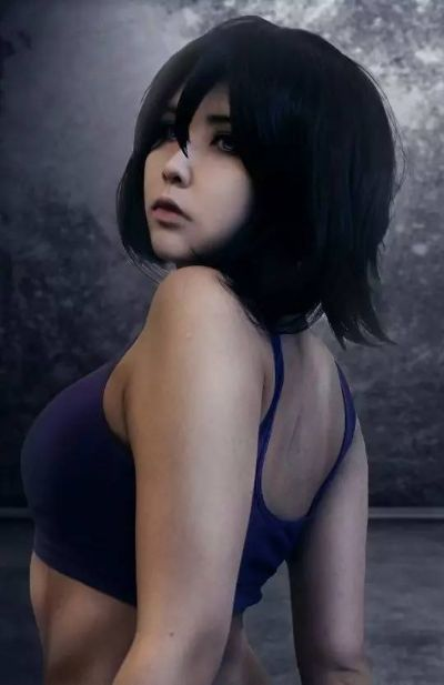 绝美Cosplay！三笠等角色神态妩媚，身材极致惊艳解析