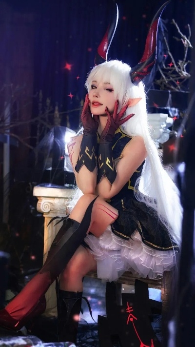 《超英》恶魔妹新图惊艳亮相，红皮大姐姐诱惑力MAX！