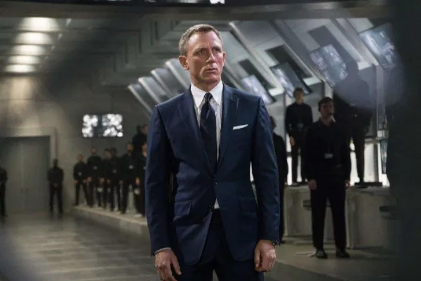 007：曙光破晓，全新篇章，揭秘特工新传奇