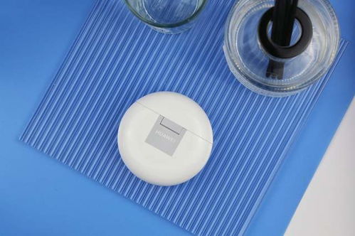 华为FreeBuds Pro 5震撼登场：全球首双擎AI降噪，音质革新体验！