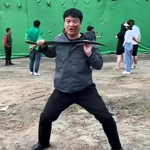 反诈达人老陈百万投资路：揭秘理财亏损真相