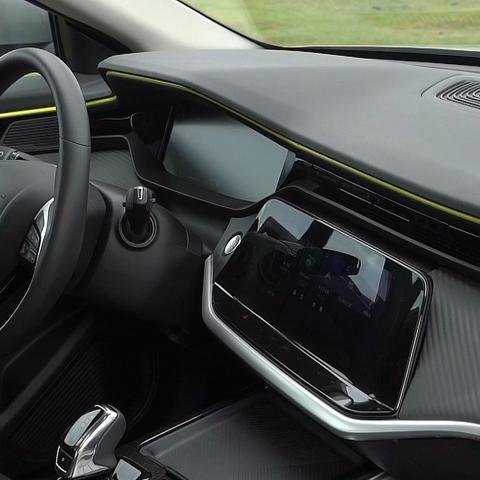 大屏电视成中国新宠：平均尺寸62英寸，远超全球平均水平